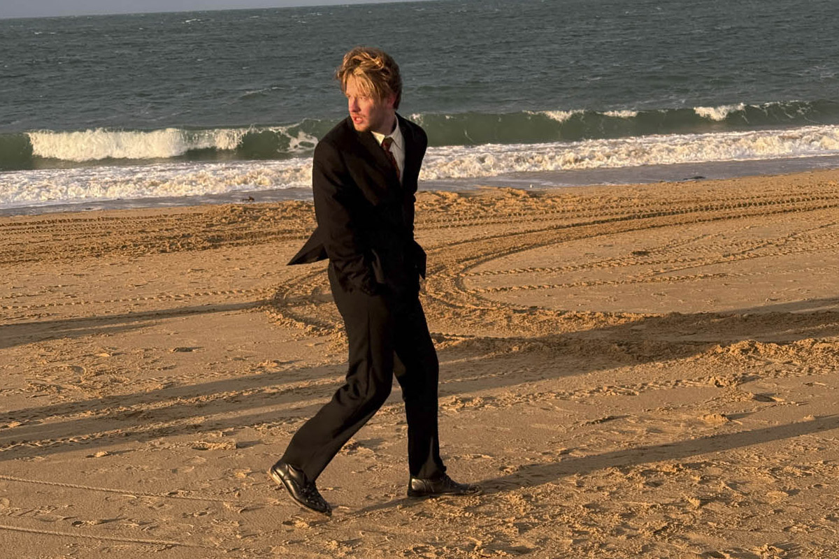 AlexDion_RIDE_clip_02